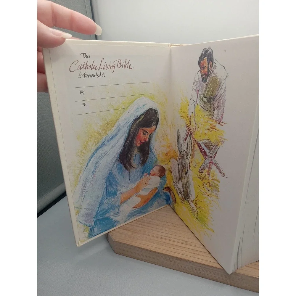 The Catholic Children's Living Bible Tyndale‎